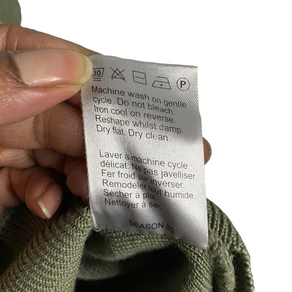 Gabicci Men's Green V-Neck Pullover Knit Sweater - Picture 6 of 8